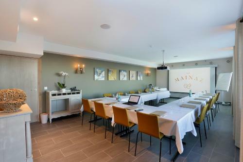 La Mainaz Hotel Restaurant And Resort