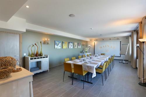 La Mainaz Hotel Restaurant And Resort