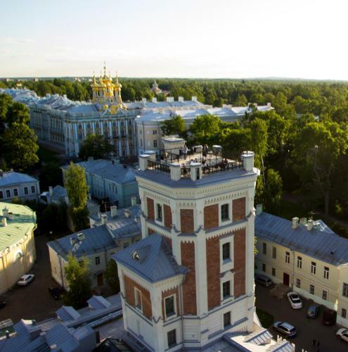 Hotel Pevcheskaya Bashnya