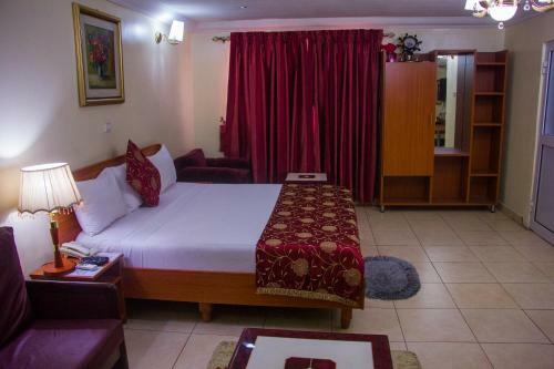 Hotel Deen Apartment Services