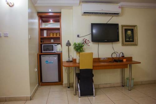 Hotel Deen Apartment Services