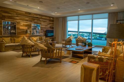 Orfeo Suites Hotel Salsipuedes