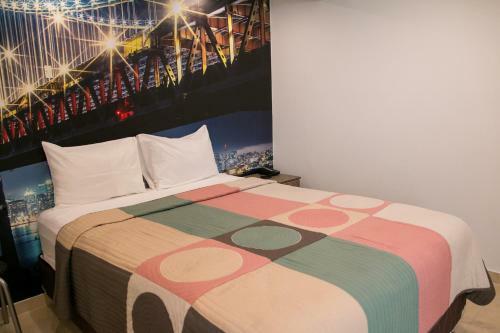 Hotel Hostal Encantos