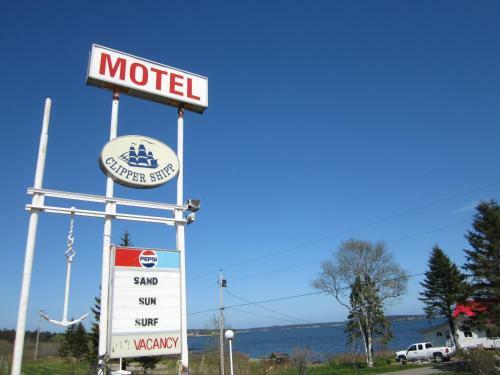 Clipper Shipp Beach Motel