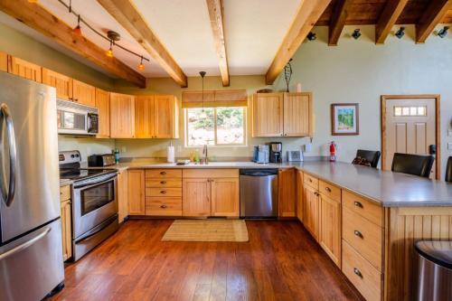 Strawberry Fields Cabin