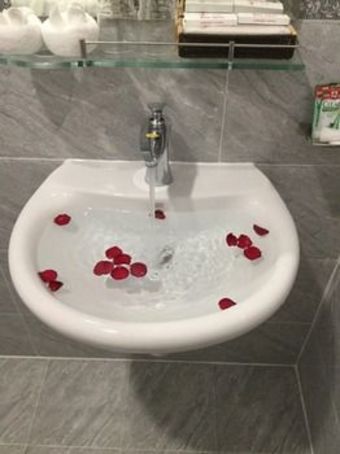 Jiny Tran Hotel