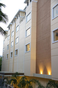 Hotel Blu Iris
