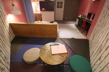 Hotel You, I In