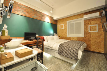 February Hotel Apsan