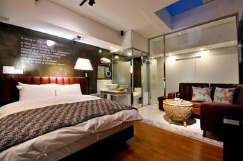 February Hotel Apsan