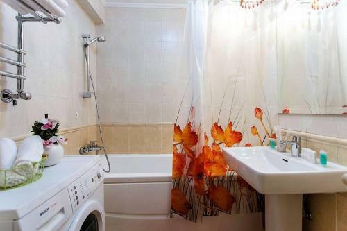 Apartamento Ahome 34 At Dostyk 117b