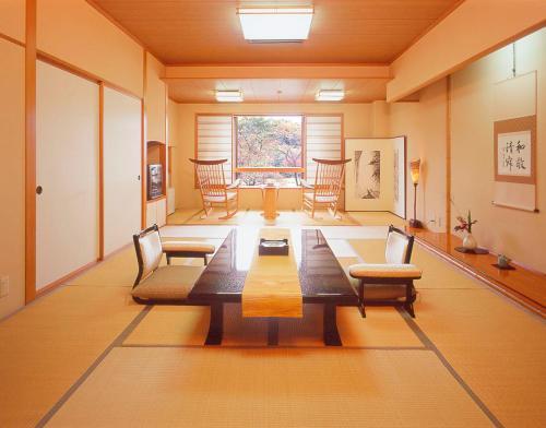 Kansuien Kakuraku