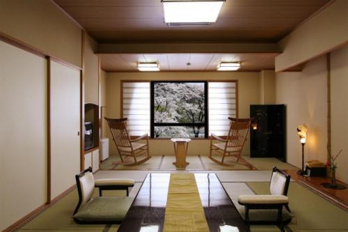 Kansuien Kakuraku