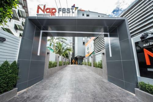 Hotel Nap In Fest