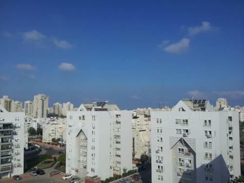 Apartamento Ashdod Suites Private Bedrooms