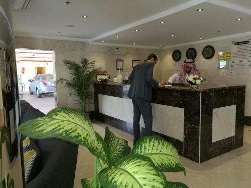 Apartamento Al Ezzah Palace Hotel Suites