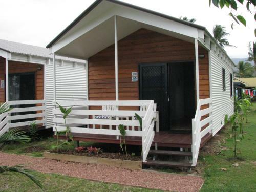 Hotel Cardwell Beachcomber Motel & Tourist Park