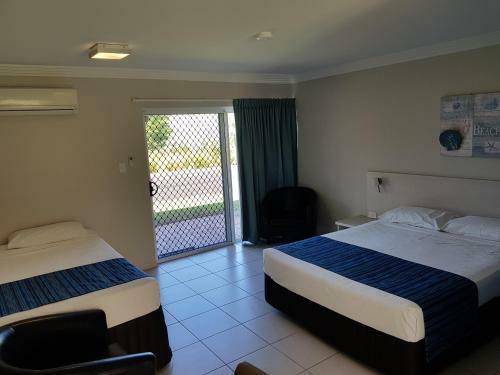 Hotel Cardwell Beachcomber Motel & Tourist Park
