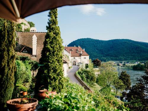 Villa Sch�nthal