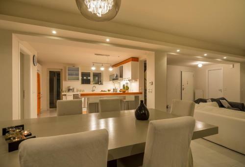 Legrena Beach Villa
