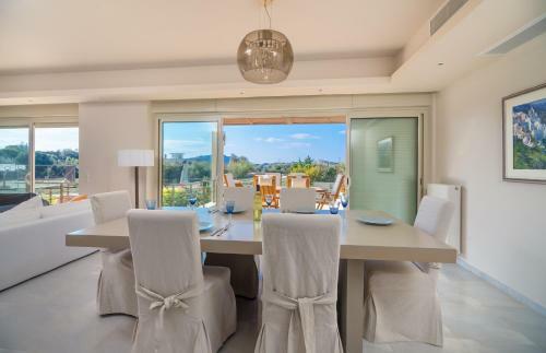 Legrena Beach Villa