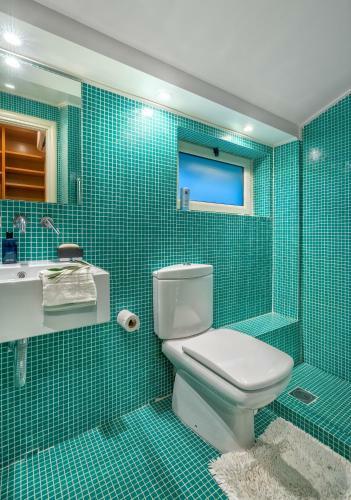 Legrena Beach Villa