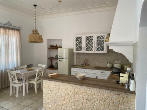 Villa Antonis