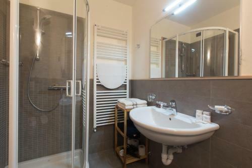 Hostal Marzia Rooms