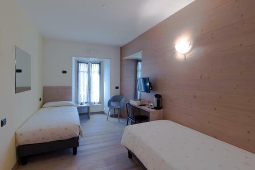 Hostal Marzia Rooms