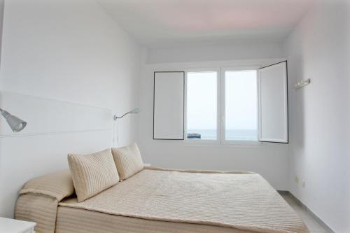 Apartamento Edificio Playa Chica