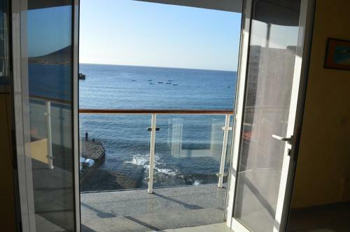 Apartamento Edificio Playa Chica