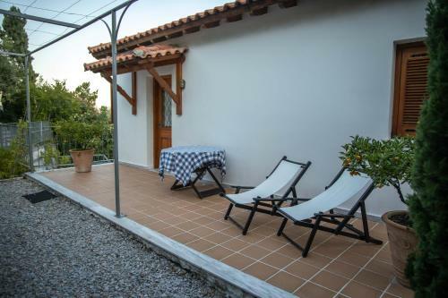 Hostal Villa Athena