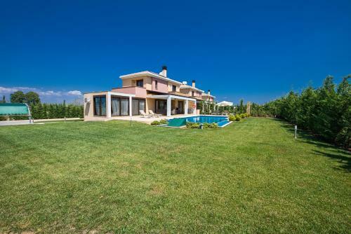 Villa Lemon House