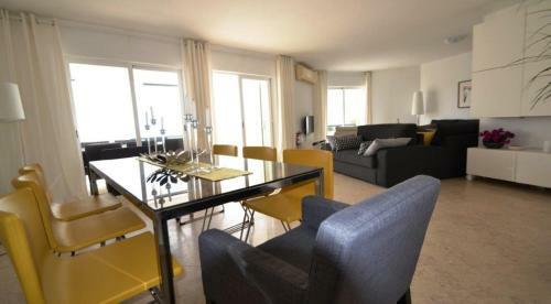 Nautilus Apartment