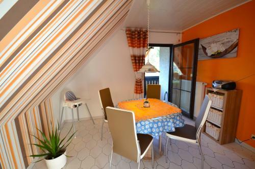 Apartamento Ferienwohnung Rennsteigblick