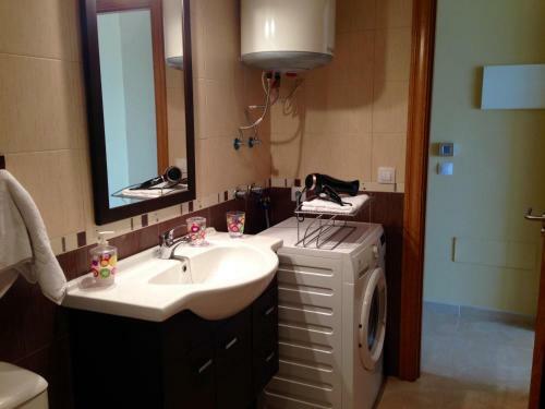 Aguarii Apartment