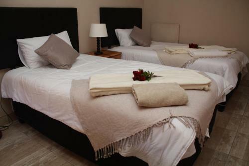Cura Lodge
