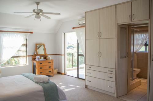 Hostal Oewerpalms View