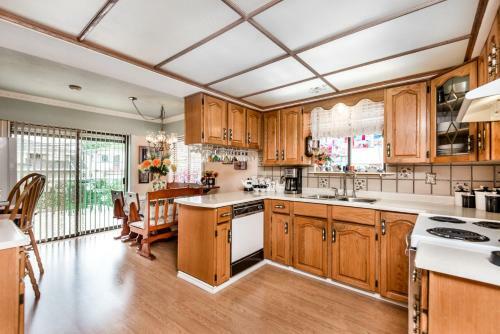 Diana's Luxury Bed And Breakfast