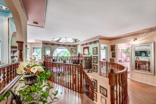 Diana's Luxury Bed And Breakfast