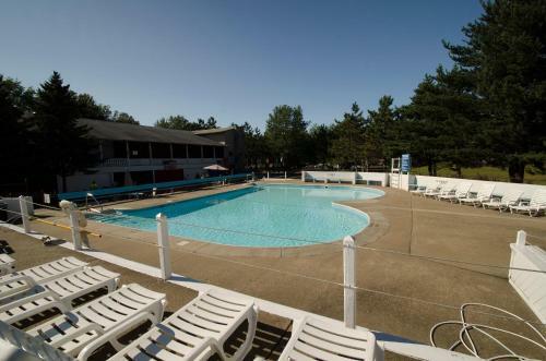 Brennan Beach Park Model 5