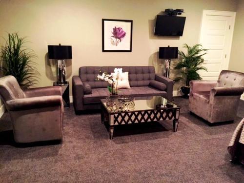 Posada Culpeper Center Suites
