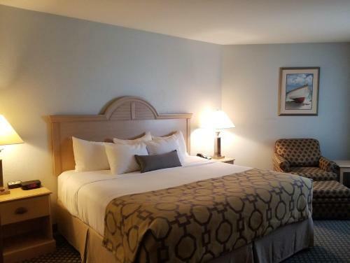 Hotel Baymont Inn & Suites Manitowoc Lakefront