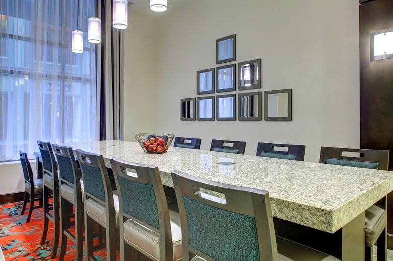 Hotel Hampton Inn And Suites Roanoke-downtown, Va