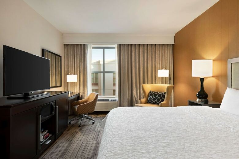 Hotel Hampton Inn And Suites Roanoke-downtown, Va
