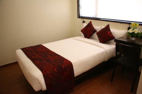 7 Apple Hotel