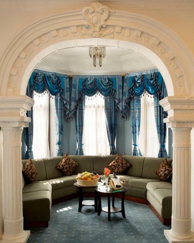 The Maya Manor Boutique Hotel