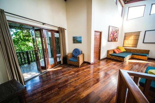 Easy Surf Villa