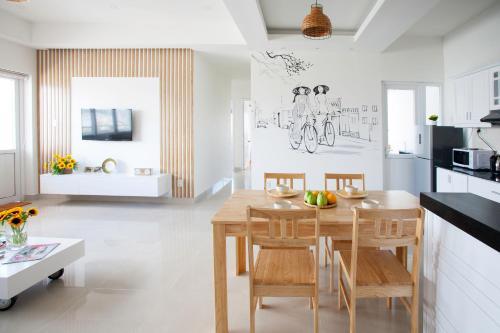 Le Soleil - Vietnam Charm Apartment District 7