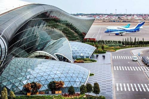 Apartamento 28 Maj Street Neft Akademia